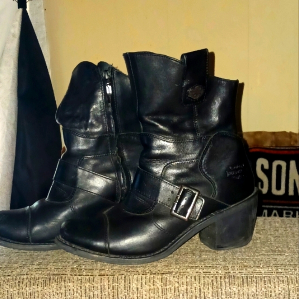 Womens Harley Davidson boots